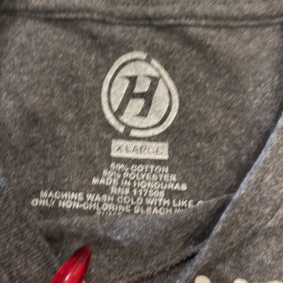 NWOT Christmas T-shirt - Picture 3 of 4